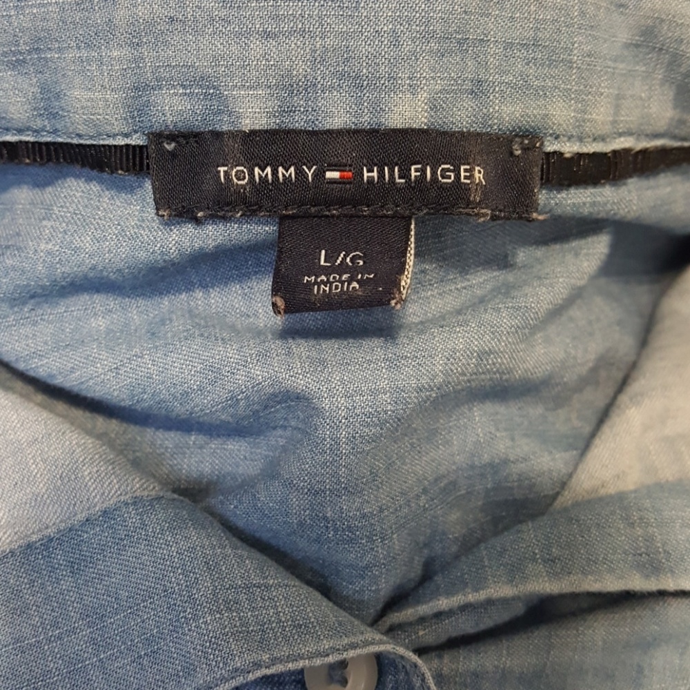 19:02 - 3/$25 Bundle Only - Tommy Hilfiger Denim Shirt - Picture 8 of 15